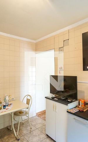Casa de condomínio à venda com 302m², 5 quartos e sem vaga Casa de condomínio à venda com 302m², 5 quartos e sem vagaCozinha
