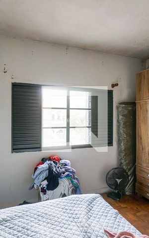 Casa de condomínio à venda com 302m², 5 quartos e sem vaga Casa de condomínio à venda com 302m², 5 quartos e sem vagaQuarto 01