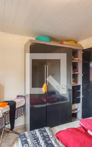 Casa de condomínio à venda com 302m², 5 quartos e sem vaga Casa de condomínio à venda com 302m², 5 quartos e sem vagaQuarto