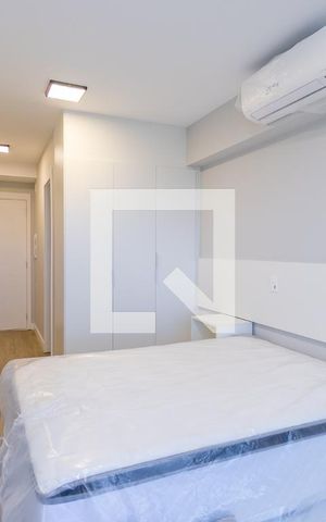 Studio para alugar com 25m², 1 quarto e sem vaga Studio para alugar com 25m², 1 quarto e sem vagaStudio