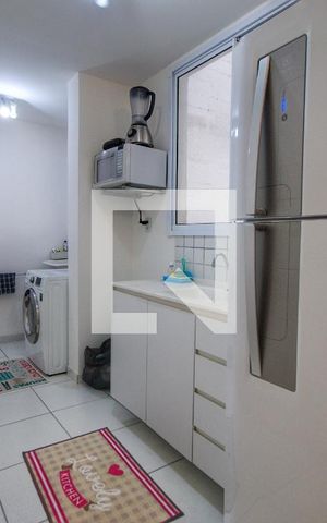 Apartamento à venda com 45m², 2 quartos e 1 vaga Apartamento à venda com 45m², 2 quartos e 1 vagaCozinha - Área de Serviço