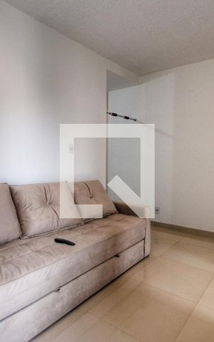 Apartamento à venda com 45m², 2 quartos e 1 vaga Apartamento à venda com 45m², 2 quartos e 1 vagaSala