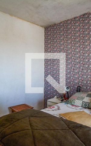 Casa para alugar com 130m², 2 quartos e 2 vagasQuarto 1