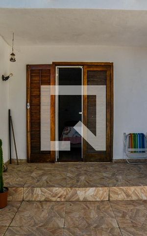 Casa para alugar com 130m², 2 quartos e 2 vagasVaranda
