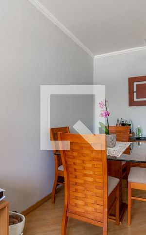 Apartamento à venda com 75m², 2 quartos e 1 vagaSala