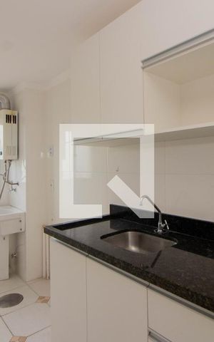 Apartamento à venda com 62m², 2 quartos e 1 vaga Apartamento à venda com 62m², 2 quartos e 1 vagaCozinha e Área de Serviço