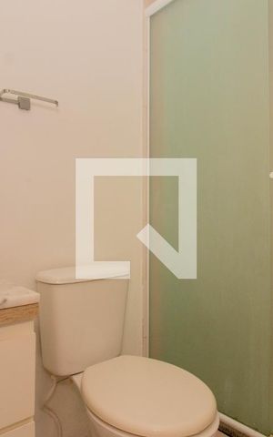 Apartamento à venda com 62m², 2 quartos e 1 vaga Apartamento à venda com 62m², 2 quartos e 1 vagaBanheiro