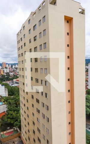 Apartamento à venda com 87m², 3 quartos e 2 vagas Apartamento à venda com 87m², 3 quartos e 2 vagasVista - Área de Serviço