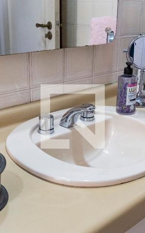 Apartamento à venda com 90m², 2 quartos e 1 vagaBanheiro Social