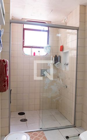 Apartamento à venda com 90m², 2 quartos e 1 vagaBanheiro Social