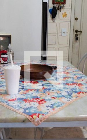 Apartamento à venda com 90m², 2 quartos e 1 vagaCozinha