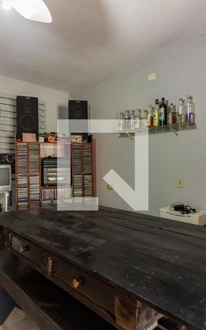 Casa à venda com 125m², 3 quartos e 2 vagas Casa à venda com 125m², 3 quartos e 2 vagasComodo
