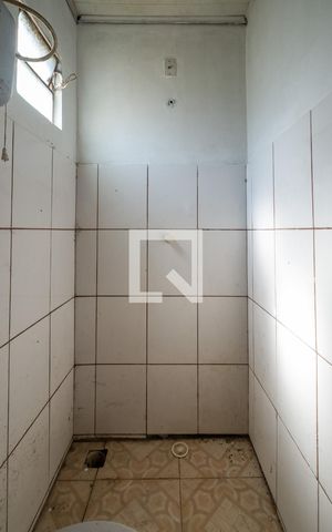 Casa à venda com 60m², 1 quarto e sem vagaBanheiro