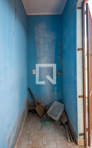 Casa à venda com 60m², 1 quarto e sem vagaÁrea de Serviço