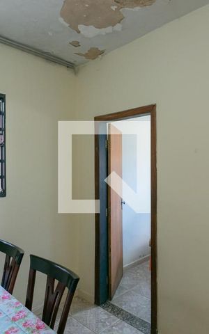 Casa à venda com 360m², 2 quartos e 4 vagas Casa à venda com 360m², 2 quartos e 4 vagasCopa