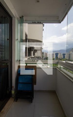 Apartamento à venda com 92m², 2 quartos e 2 vagas Apartamento à venda com 92m², 2 quartos e 2 vagasVaranda
