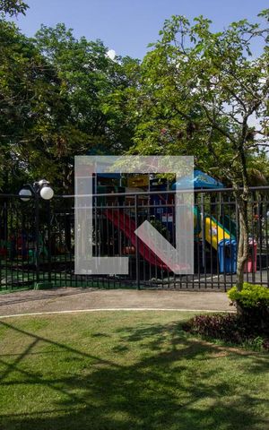 Apartamento à venda com 92m², 2 quartos e 2 vagas Apartamento à venda com 92m², 2 quartos e 2 vagasÁrea Comum - Playground