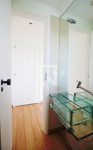 Apartamento para alugar com 124m², 3 quartos e 3 vagasLavabo