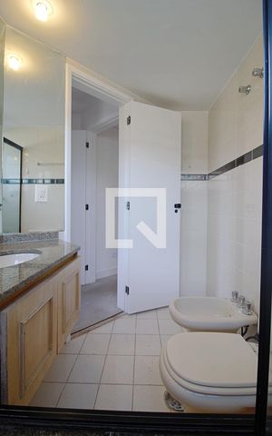 Apartamento para alugar com 124m², 3 quartos e 3 vagasBanheiro da  Suíte 3