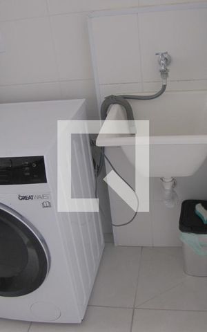 Apartamento à venda com 28m², 1 quarto e sem vagaÁrea de Serviço