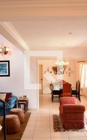 Casa de condomínio para alugar com 315m², 3 quartos e 6 vagasSala