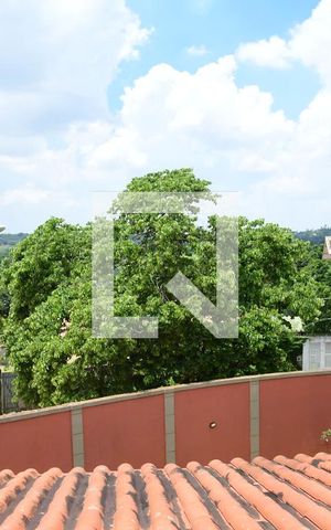 Casa de condomínio para alugar com 315m², 3 quartos e 6 vagasVista da Suíte 2 