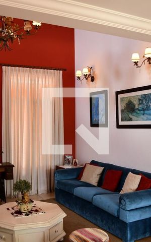 Casa de condomínio para alugar com 315m², 3 quartos e 6 vagasSala