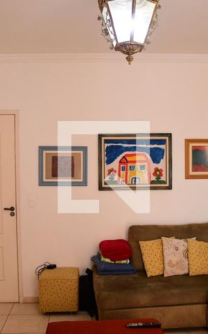 Casa de condomínio para alugar com 315m², 3 quartos e 6 vagasSala