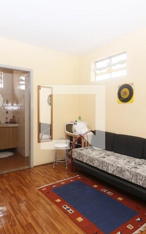 Casa à venda com 420m², 4 quartos e 6 vagasQuarto 5