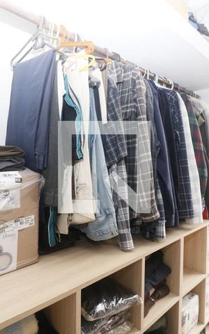 Casa à venda com 420m², 4 quartos e 6 vagasCloset do quarto 3