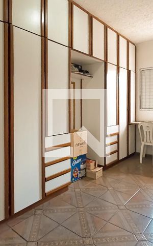 Casa à venda com 380m², 3 quartos e 4 vagas Casa à venda com 380m², 3 quartos e 4 vagasSuíte 2