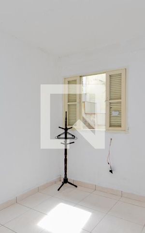 Casa à venda com 45m², 2 quartos e sem vagaQuarto