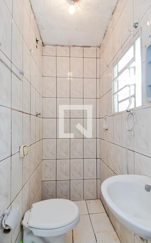 Casa à venda com 45m², 2 quartos e sem vagaBanheiro