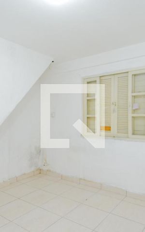 Casa à venda com 45m², 2 quartos e sem vagaQuarto