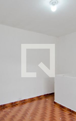 Casa à venda com 45m², 2 quartos e sem vagaSala
