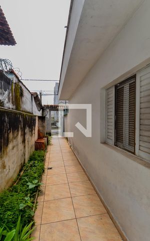 Casa à venda com 45m², 2 quartos e sem vagaÁrea de serviço
