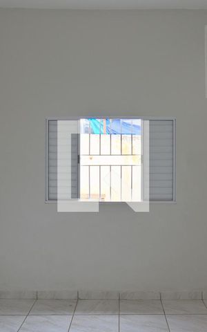 Casa à venda com 260m², 6 quartos e 2 vagas Casa à venda com 260m², 6 quartos e 2 vagasQuarto 4 - edícula 2