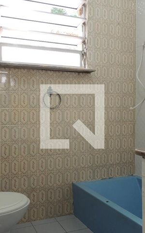 Casa para alugar com 254m², 3 quartos e 2 vagasBanheiro Social 1