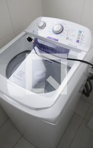 Studio à venda com 27m², 1 quarto e sem vagaÁrea de Serviço
