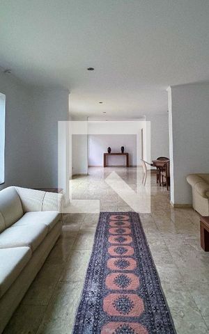 Apartamento à venda com 210m², 4 quartos e 4 vagasSalão
