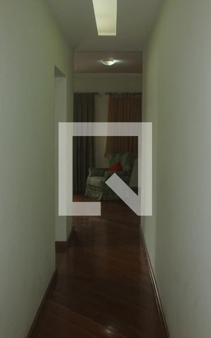 Casa para alugar com 414m², 5 quartos e 7 vagasCorredor