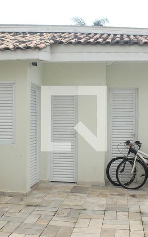 Casa para alugar com 414m², 5 quartos e 7 vagasPiscina