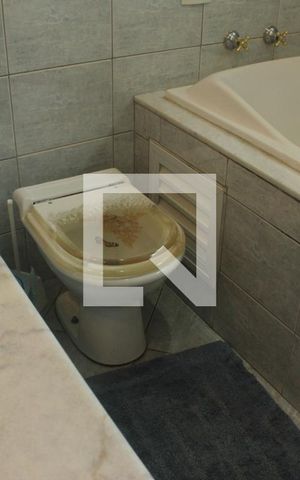 Casa para alugar com 414m², 5 quartos e 7 vagasBanheiro da Suíte 2