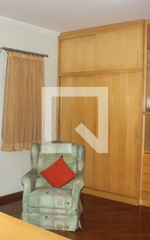 Casa para alugar com 414m², 5 quartos e 7 vagasSuíte master