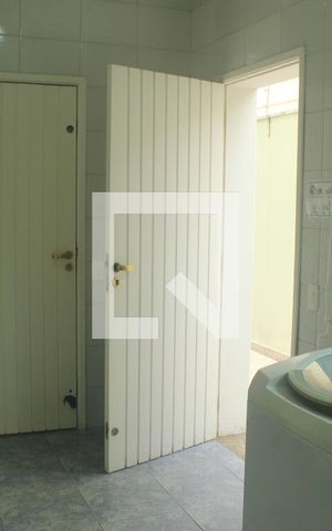 Casa para alugar com 414m², 5 quartos e 7 vagasÁrea de Serviço