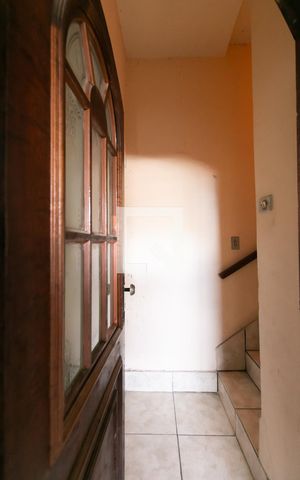 Casa para alugar com 80m², 2 quartos e 1 vaga Casa para alugar com 80m², 2 quartos e 1 vagaEntrada