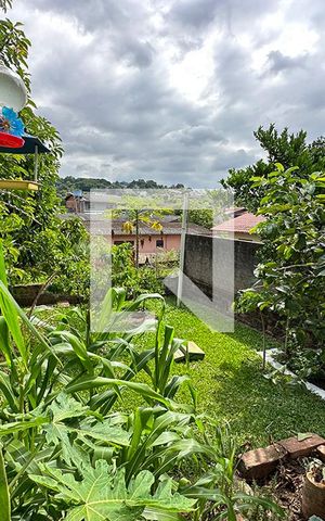 Casa à venda com 250m², 3 quartos e 3 vagasQuintal