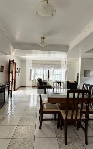 Casa à venda com 250m², 3 quartos e 3 vagasSala de Jantar