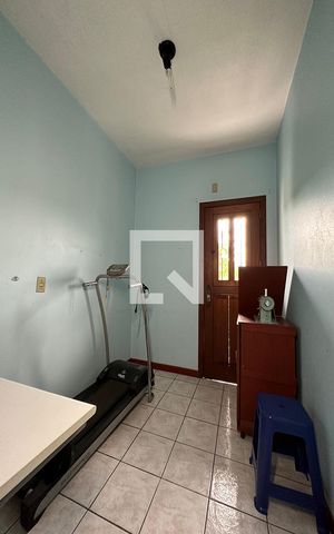 Casa à venda com 250m², 3 quartos e 3 vagasquarto  4