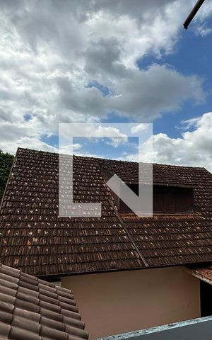 Casa à venda com 250m², 3 quartos e 3 vagasquarto  2